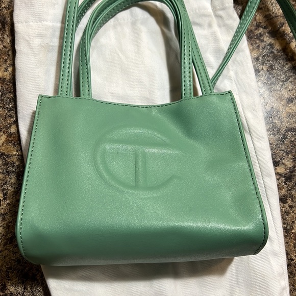 Mini Telfar bag - Picture 2 of 4